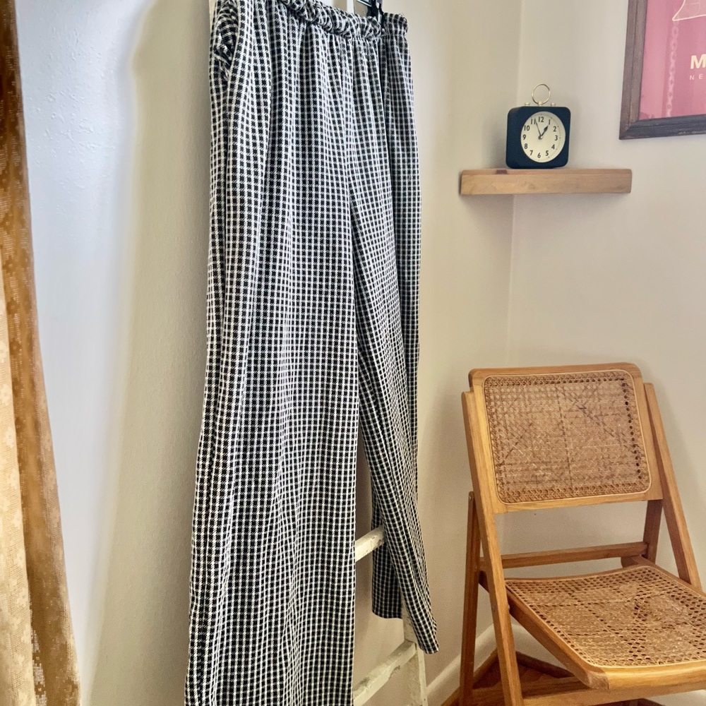 ♣️Urban Renewal Gingham Vintage Fabric Kick Flare Pants♣️
